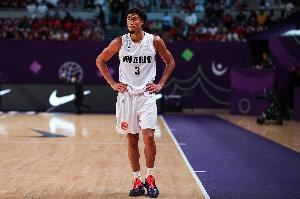 媒体人：新西兰男篮善身体对抗 内线不高但很壮 中国男篮拼吧