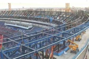 世体：巴塞罗那市政府要求诺坎普全面停工，巴萨仍等待使用许可