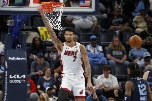 阿德巴约:我以兄弟身份和韦尔相处而非队长姿态 我更像他的导师