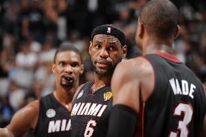 隆多:詹姆斯从骑士到热火 就是为了击败凯尔特人三巨头!