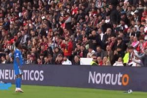 0-0战平,维尼修斯与巴列卡诺球迷对线:你们花钱来看我比赛